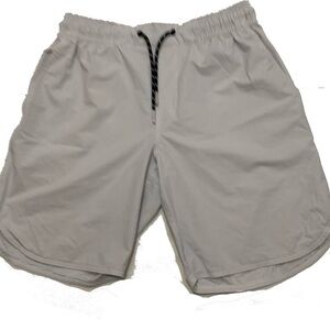 S / Legends shorts